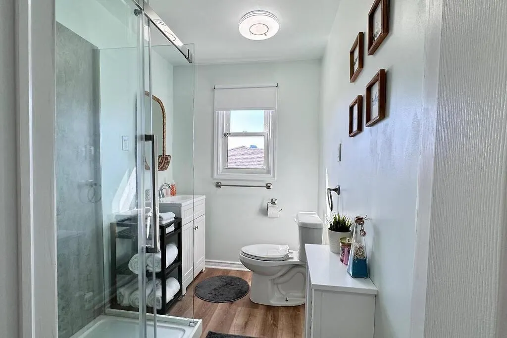 Near The Falls Two Bedroom - 5 Min Walk To Clifton Niagara Falls