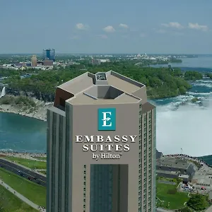 Embassy By Hilton Falls/ Fallsview Отель